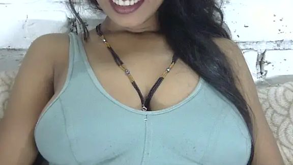 Sexy_Heena69