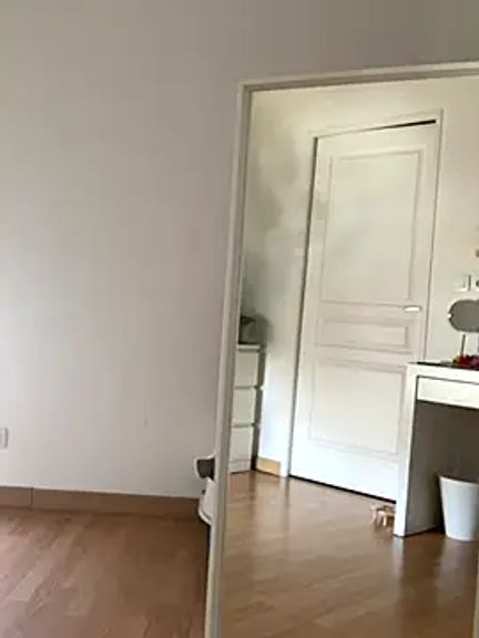 Chloe-taa