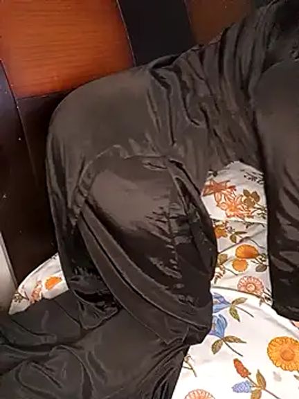 Hot_malika19