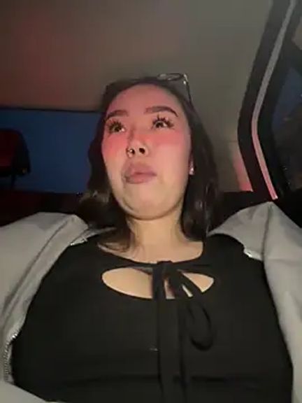 Asian_Asami
