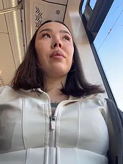 Asian_Asami