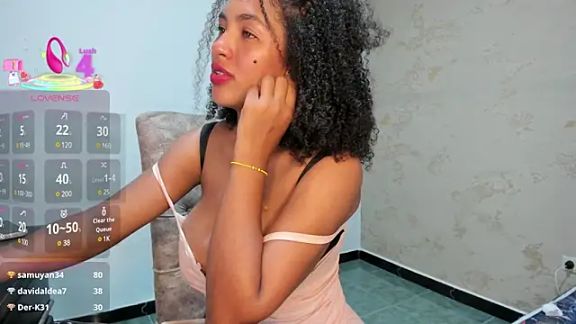 Mia_sweet80