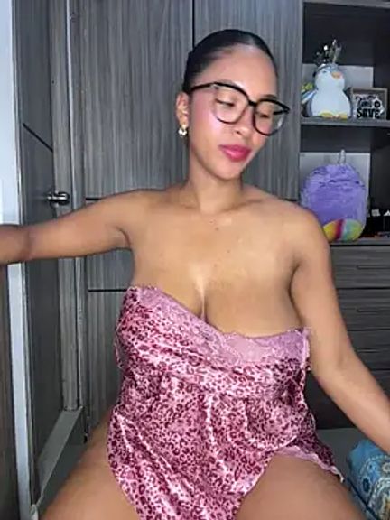 Mia_sweet80