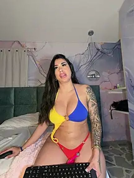 kiim_taaylor