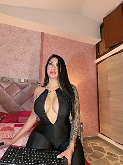 kiim_taaylor