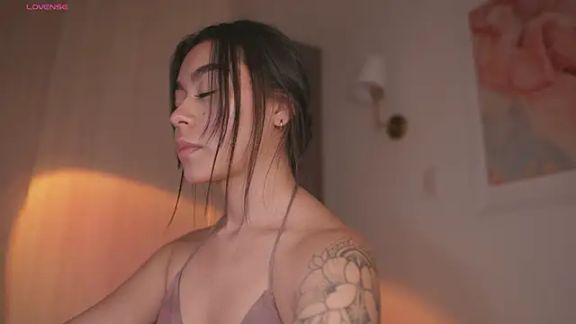 GigiLee_