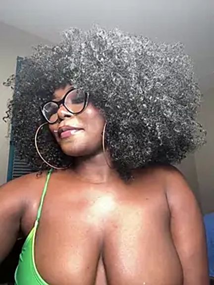 WomanNextdoor1