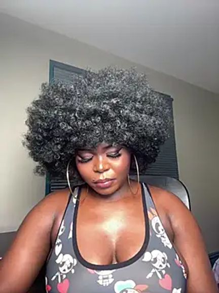 WomanNextdoor1