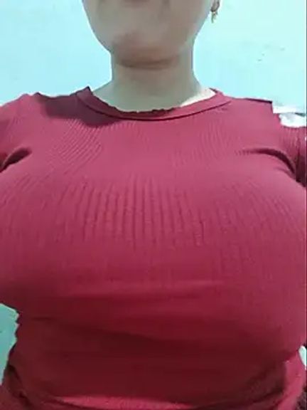 Shine_Mai