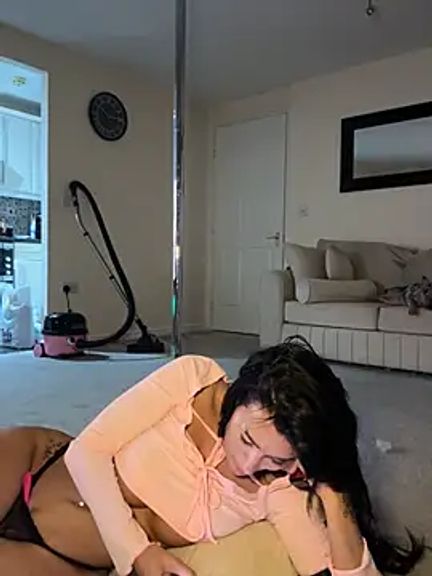 UKSYDNEYFOX