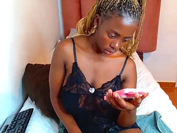 Seductive_Chocolatee