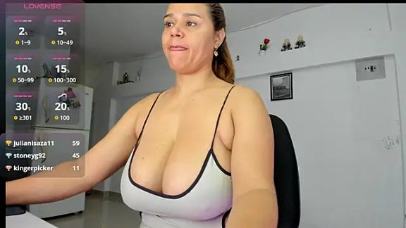 Sinthia_Collins