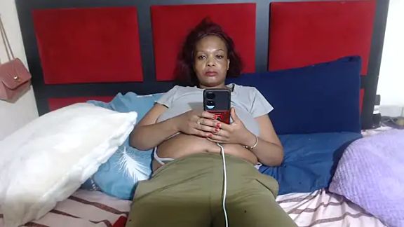 MaximTease24
