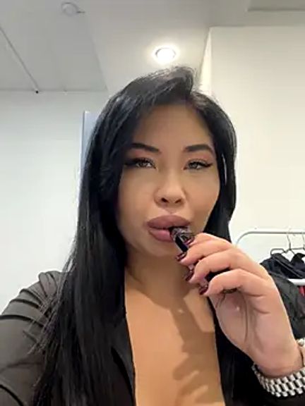Mia_stepMOM