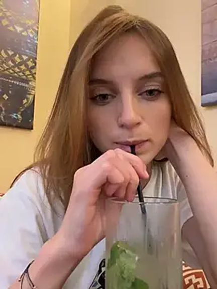-AngelAri-