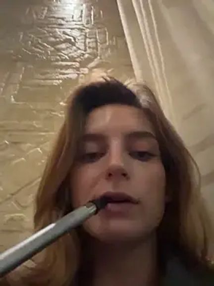 -AngelAri-