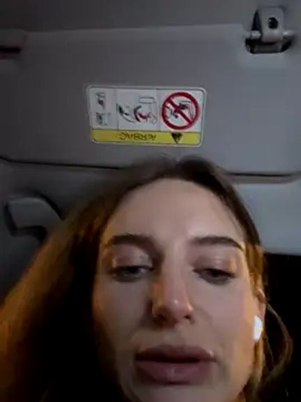 -AngelAri-