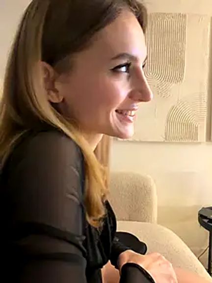 -AngelAri-