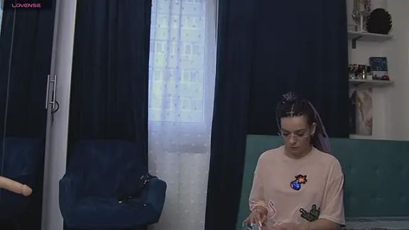 NeonNymph69