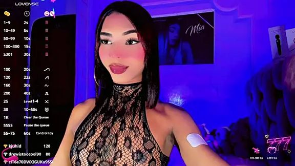 Mia_Castro_xx
