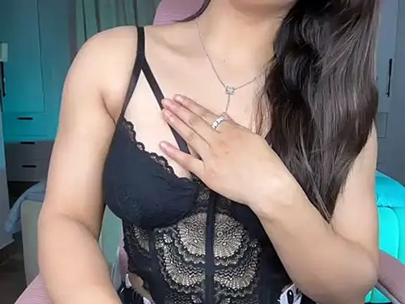 Laila_on_Fire
