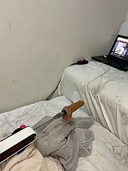 Ozge-SluttyScream69