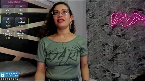 Nahomi_diaz__