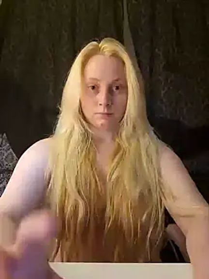 EmilyAngelUK