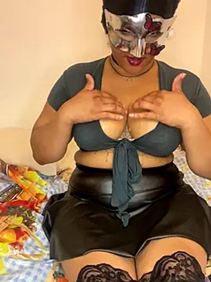 thushani24