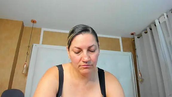 Heidy_milf