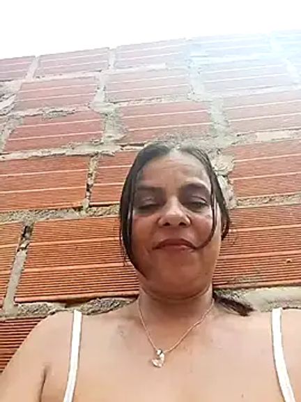 Luciana-Dirty