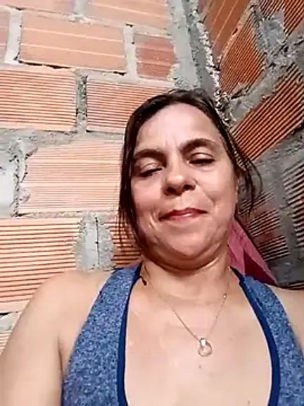 Luciana-Dirty