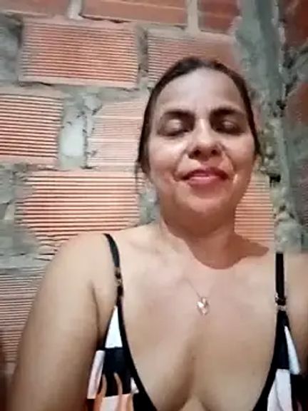 Luciana-Dirty