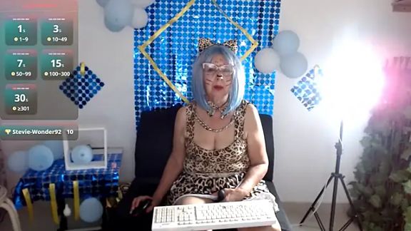ruth_blue21