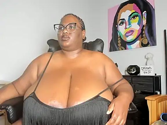 SexyHugeblackTitties