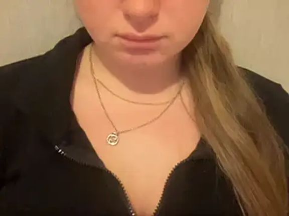 KaraLeee