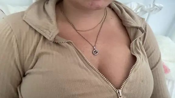 KaraLeee