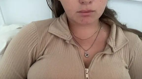KaraLeee