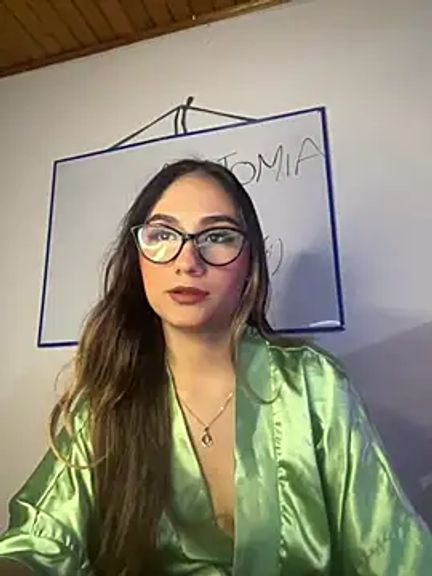 MiLuu_22