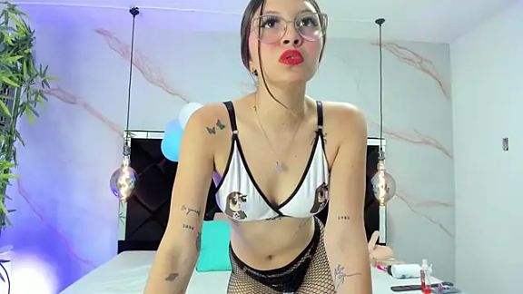 AngelaaCute_