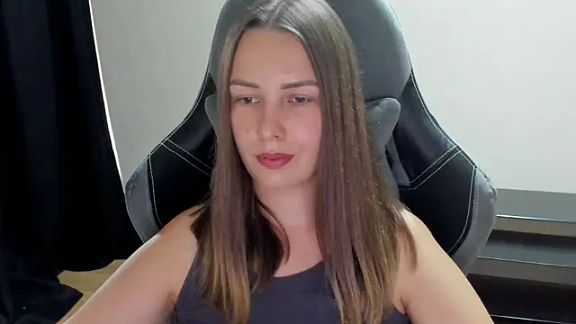 Mia_shy1