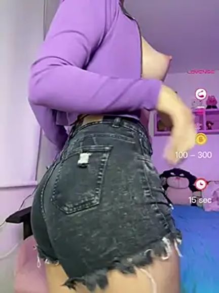lucy_grey25