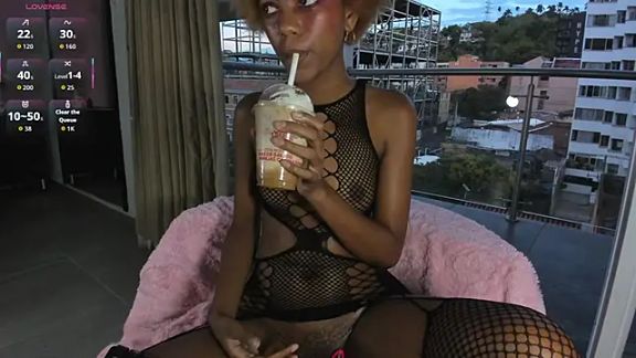 KinkyCutie1