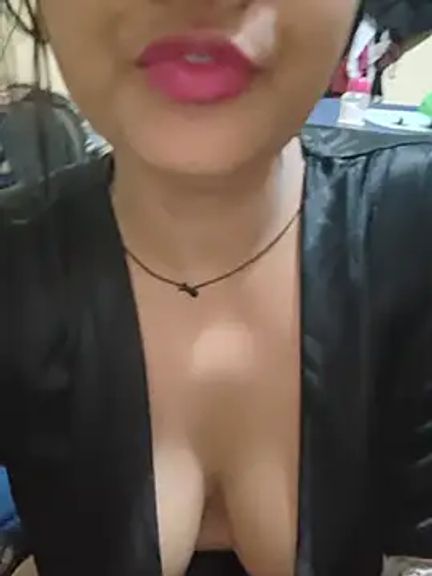 RAYI_Queen_2