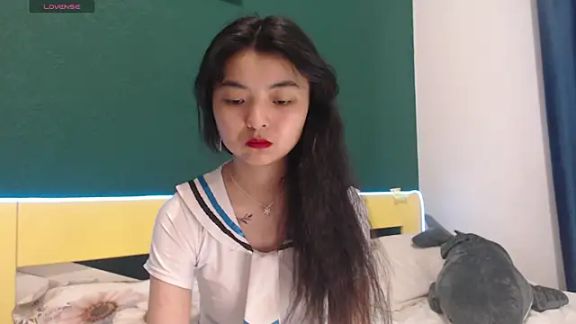 Shy_Kira