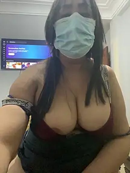 Jawahir-pretty-women