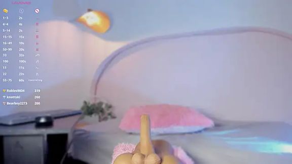 katiepeach_