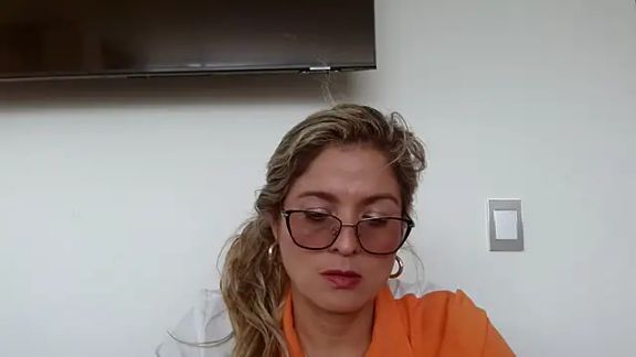linda-mature43
