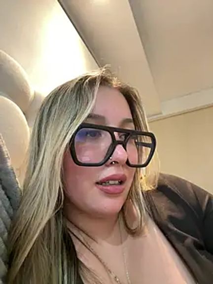 Mialunaxx