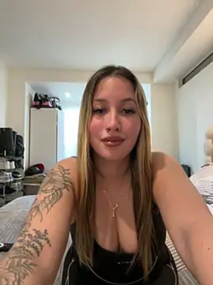 Mialunaxx